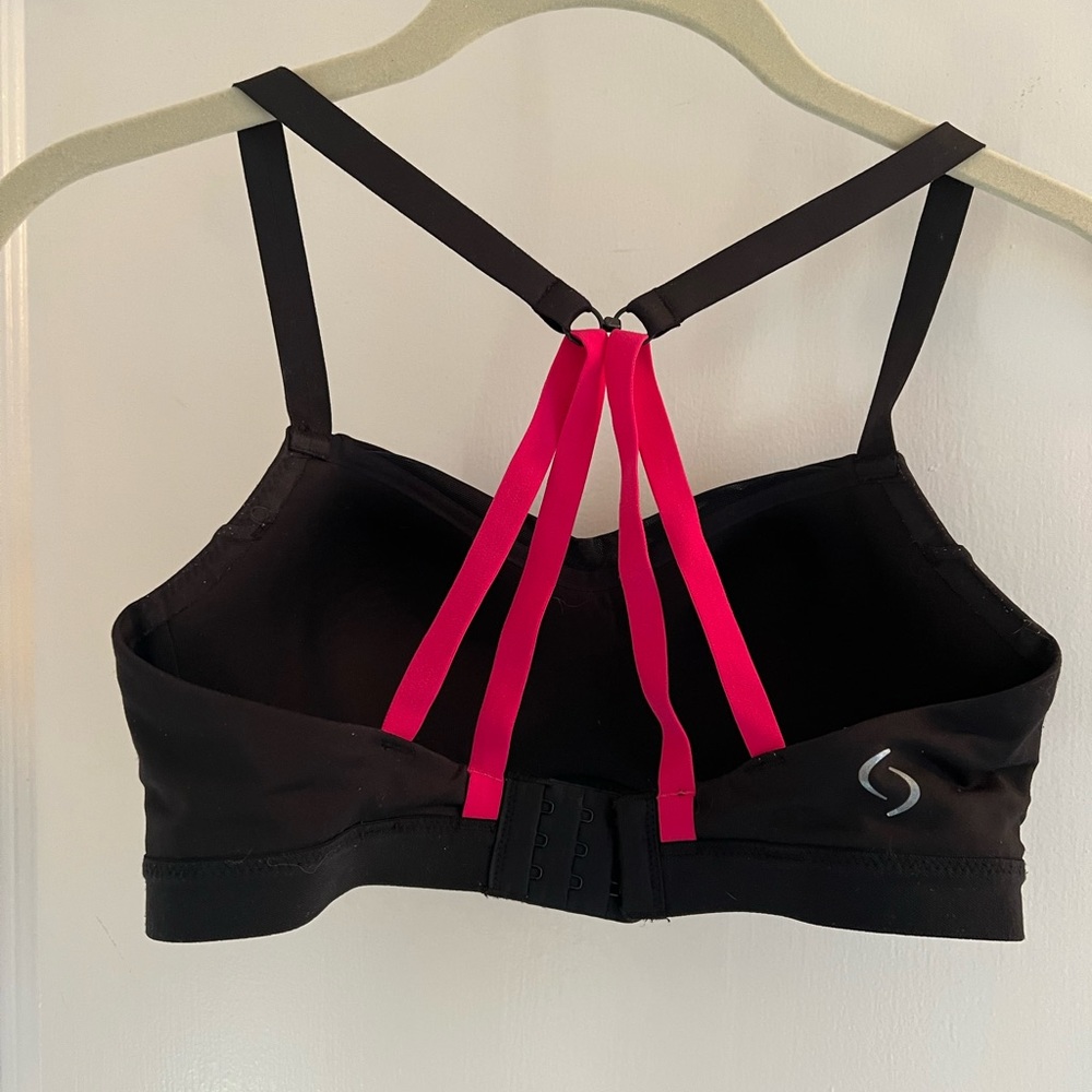 Moving comfort adjustable black and hot pink sports bra w/ optional racerback S